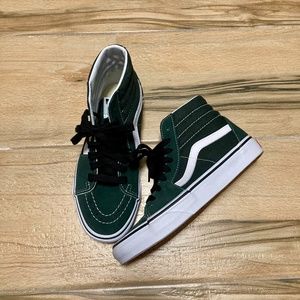 Vans Sk8-Hi NWOT Scarab Green Suede Upper